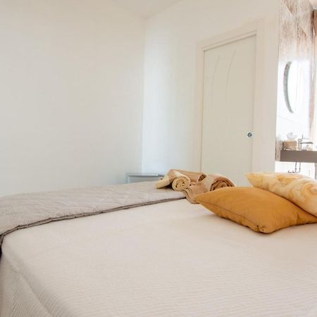 B&B Il Sogno Rocca Imperiale Bagian luar foto